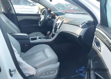 2014 Cadillac Srx Luxury Collection z USA, uszkodzony, nr VIN 3GYFNBE3XES537821